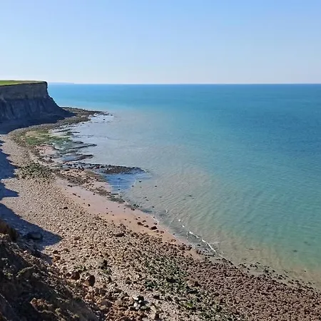 Logis La Rosiere----situe Entre Bayeux Et Arromanches ホテル