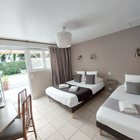 Logis La Rosiere----situe Entre Bayeux Et Arromanches ホテル トレシー・シュル・メール