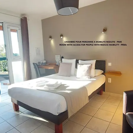 Logis La Rosière----situé Entre Bayeux Et Arromanches 3*