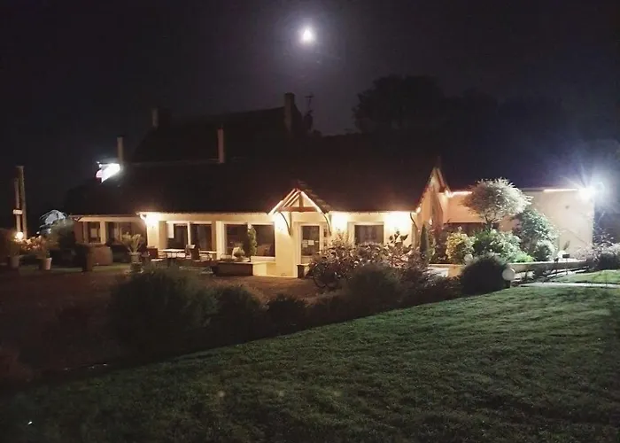 Logis La Rosière----situé Entre Bayeux Et Arromanches Hotel 3*