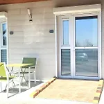 Logis La Rosiere----situe Entre Bayeux Et Arromanches 3*