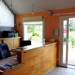 Logis La Rosiere----situe Entre Bayeux Et Arromanches 3*
