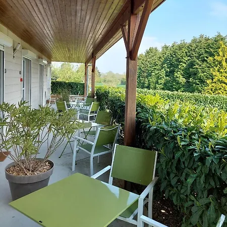 Отель Logis La Rosiere 3*