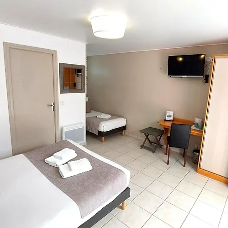 Hotel Logis La Rosiere----situe Entre Bayeux Et Arromanches Tracy-sur-Mer