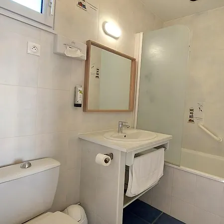 Szálloda Logis La Rosiere----situe Entre Bayeux Et Arromanches 3*