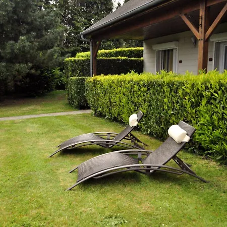 Logis La Rosiere----situe Entre Bayeux Et Arromanches Hotell Tracy-sur-Mer