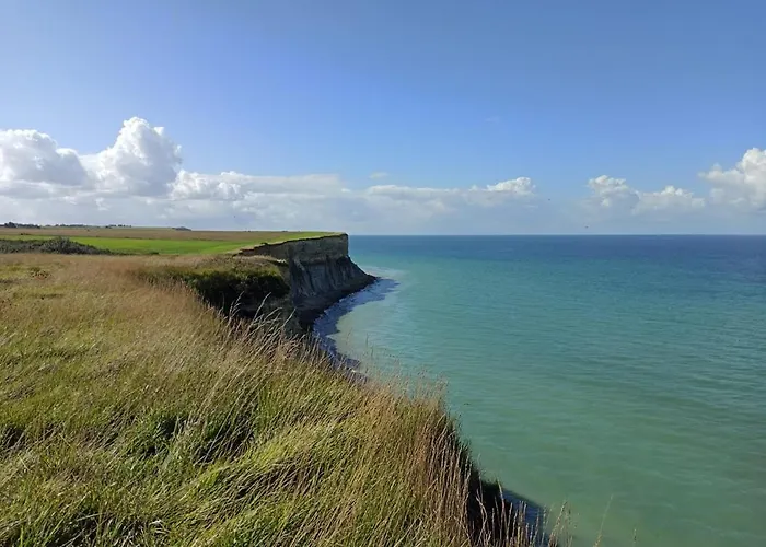 Hotel Logis La Rosiere----situe Entre Bayeux Et Arromanches
