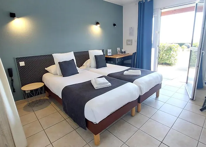 Logis La Rosiere----situe Entre Bayeux Et Arromanches Hotel 3*