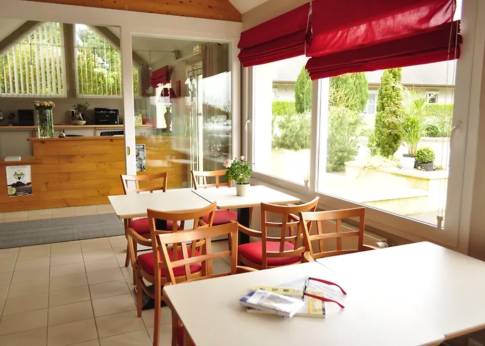 Logis La Rosiere----situe Entre Bayeux Et Arromanches Hotel Tracy-sur-Mer