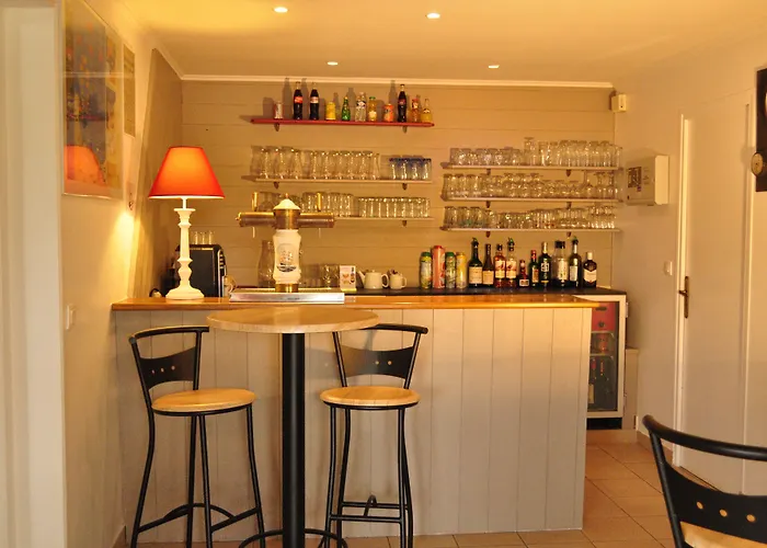 Logis La Rosiere----situe Entre Bayeux Et Arromanches 3* Tracy-sur-Mer