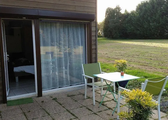 Logis La Rosiere----situe Entre Bayeux Et Arromanches Hotel Tracy-sur-Mer