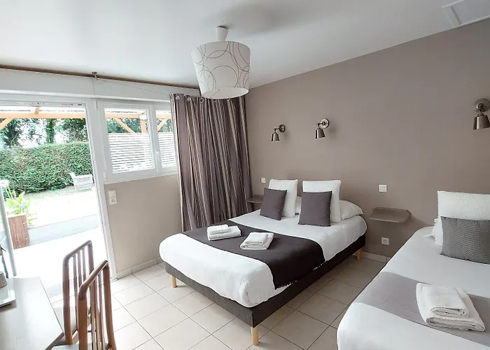 Logis La Rosiere----situe Entre Bayeux Et Arromanches Hotel Tracy-sur-Mer